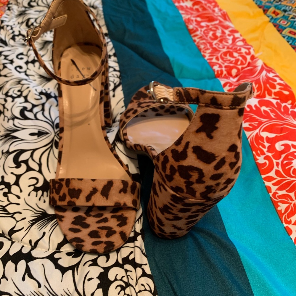 New Target Heels. Size 6 1/2